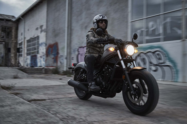 Đánh giá xe Honda Rebel 2017 về thông số kỹ thuật và hình ảnh chi tiết Đánh giá xe Honda Rebel 2017 về thông số kỹ thuật và hình ảnh chi tiết