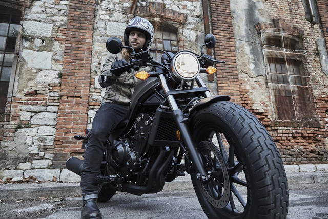 Đánh giá xe Honda Rebel 2017 về thông số kỹ thuật và hình ảnh chi tiết Đánh giá xe Honda Rebel 2017 về thông số kỹ thuật và hình ảnh chi tiết