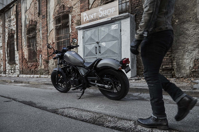 Đánh giá xe Honda Rebel 2017 về thông số kỹ thuật và hình ảnh chi tiết Đánh giá xe Honda Rebel 2017 về thông số kỹ thuật và hình ảnh chi tiết